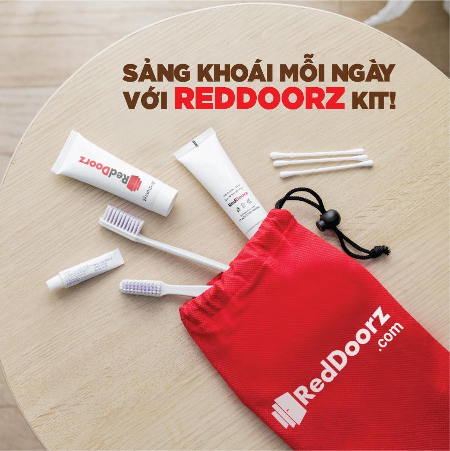 Reddoorz Hostel Near St. Joseph'S Cathedral Hanoi Eksteriør bilde