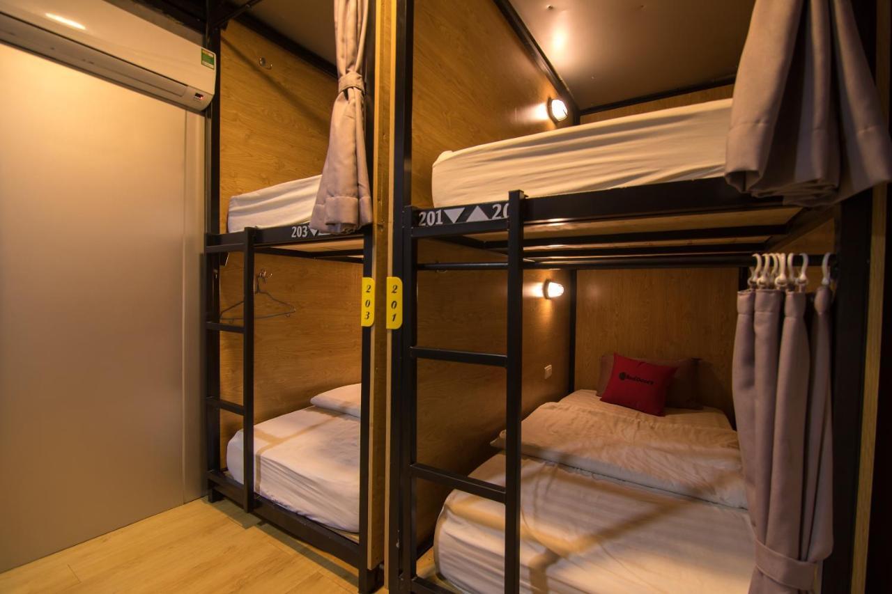 Reddoorz Hostel Near St. Joseph'S Cathedral Hanoi Eksteriør bilde